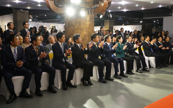 湘滋结好三十五周年艺术展在长沙简牍博物馆开幕24.png